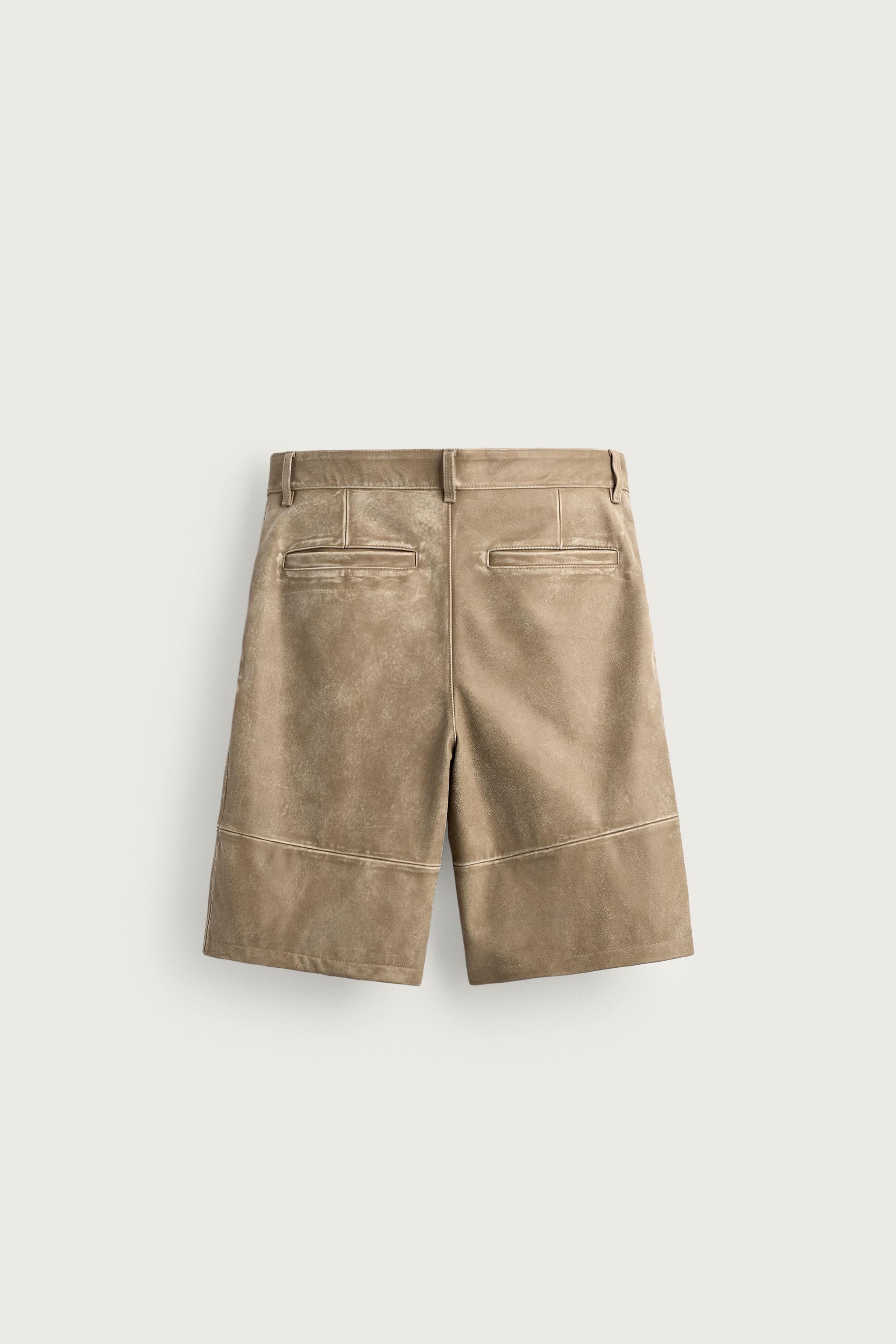 SHORT EN CUIR EFFET DÉLAVÉ